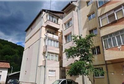 Apartament 4 camere Gura Humorului, cota parte 8/40. ID: ...