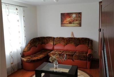 Casă cu 4 camere cu Teren 3600 Mp în Obislavu - 5