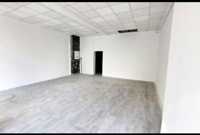 Spațiu comercial, de 75 mp, în Vitan - 2