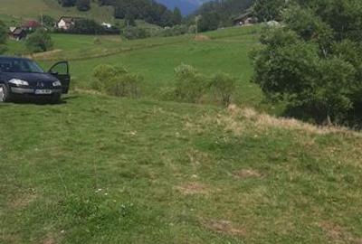 Teren de 600 mp, în Central - 4