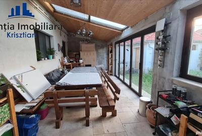 Casă cu 4 camere cu Teren 500 Mp în Central - 5