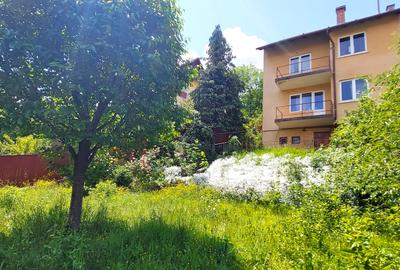 Casă cu 6 camere cu Canalizare în Centrul Istoric - 2