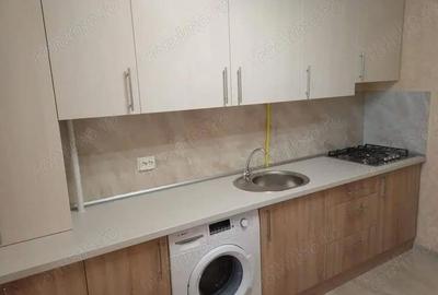 Garsonieră decomandată în Tineretului