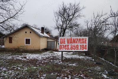 Teren de 1880 mp, în Central - 3