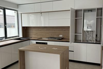 Casă cu 4 camere în Bariera Vâlcii - 2