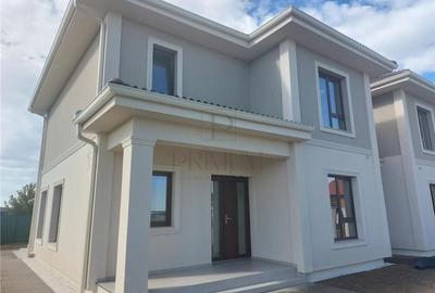 Duplex cu 5 camere cu Canalizare în Dumbrăvița