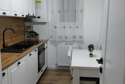 Apartament cu 3 camere decomandat în Astra - 8