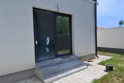 Duplex cu 3 camere cu Teren 200 Mp în Sânandrei - 1