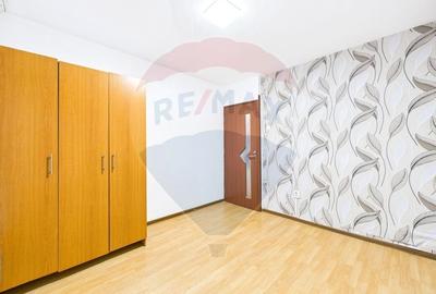 Apartament cu 4 camere de vanzare in zona Rahova - 28