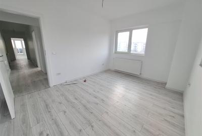Apartament cu 3 camere decomandat în Galata - 15
