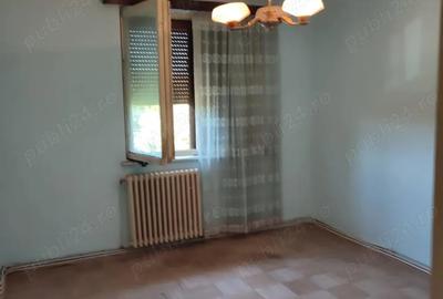 De vanzare : apartament cu 2 camere, 43 m2, Hunedoara, Micro 4, bloc din caramida. Centrala pe gaz. - 7
