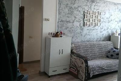 Apartament cu 3 camere semidecomandat în Domnești - 4