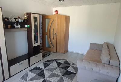 Apartament cu 2 camere decomandat în Tăuții de Sus - 6