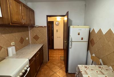Apartament cu 2 camere semidecomandat în Tătărași