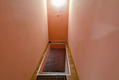 Apartament cu 4 camere decomandat în Cantemir - 10