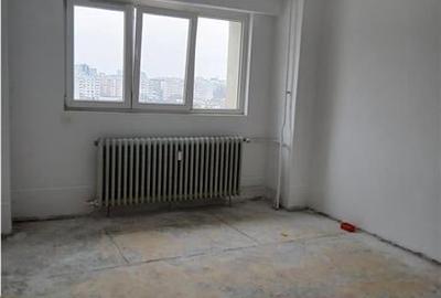 Apartament cu 3 camere decomandat în Dristor - 6