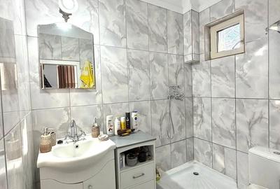 Casă cu 6 camere cu Canalizare în Lipovei - 7