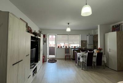 Garsonieră decomandată în Central - 2