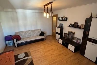 3 Camere Decomandat 81mp zona Nicolina 2 - 6