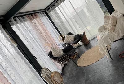 Vila modernă pe parter cu terasă închisă și pod pentru depozitare - 2