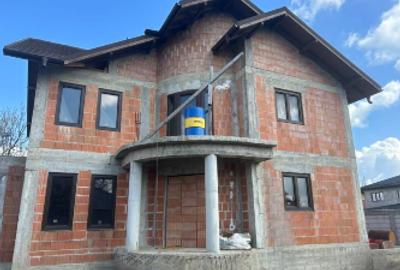 Casă individuală cu 5 camere cu Teren 400 Mp în Tătărani - 1