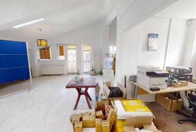 Casă individuală cu 7 camere cu Canalizare în Calea Plevnei - 2