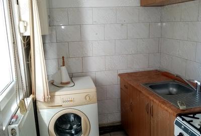 Ap 2 cam parter. Ofer chirie. Pre?. 200euro - 3