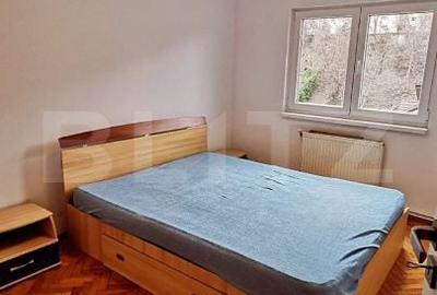 Apartament cu 3 camere în Plopilor