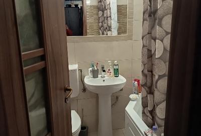 Apartament cu 3 camere decomandat în Florești - 2