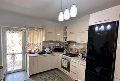 Casa primitoare in zona Mamaia Sat - 17