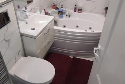 Apartament cu 3 camere decomandat în Tomești - 10