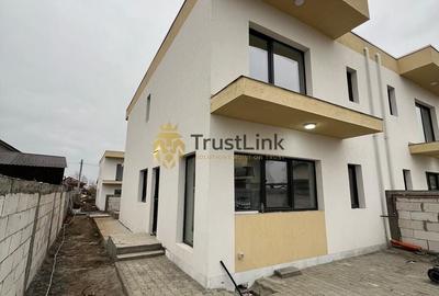 Duplex cu 3 camere cu Canalizare în Berceni - 2