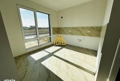 Casă cu 4 camere în Olteni - 1