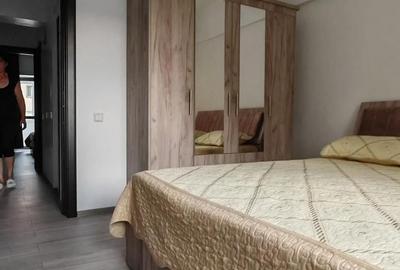 Apartament cu 3 camere în Central - 1