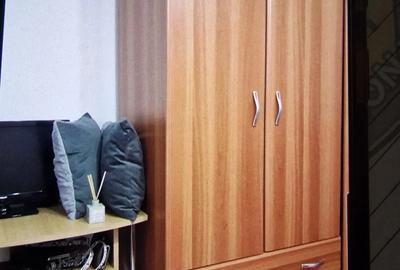 Proprietar inchiriez ap cu 1 camera la casa Proprietar inchiriez ap cu 1 camera la casa - 1