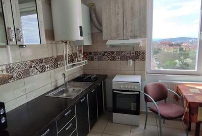 Apartament cu 2 camere decomandat în Calea Turzii