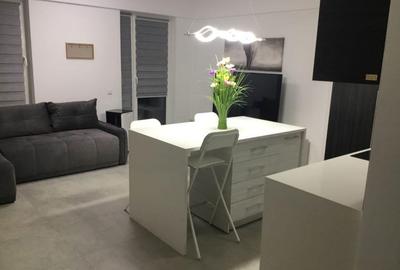 Apartament cu 2 camere decomandat în Central - 4