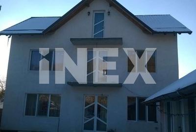 Casa spatioasa in Valea Marului, cu anexa locuibila si teren generos - 2