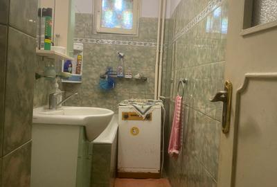 Apartament cu trei camere si boxa! - 8