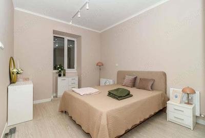 Apartament cu 2 camere decomandat în 1 Mai