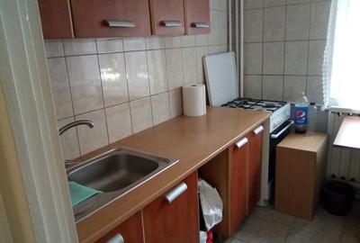 Garsonieră decomandată în 13 Septembrie - 1