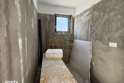 Casă cu 4 camere cu Teren 560 Mp în Tărtășești