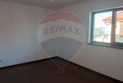 Casa individuala spatioasa cu 5 camere de vanzare in Corbeanca - 9