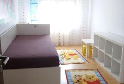 Apartament cu 3 camere decomandat în Smeura - 4