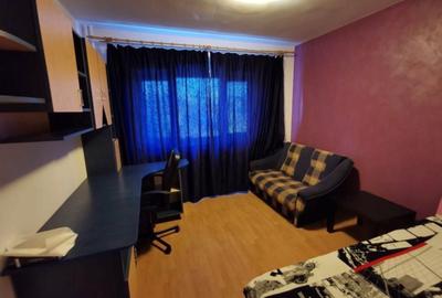 Apartament cu 3 camere semidecomandat în Central - 7