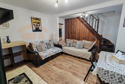 Apartament cu 3 camere decomandat, mobilat în Tomis Nord