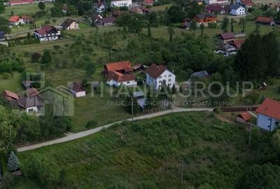 Teren de 2797 mp, în Bran