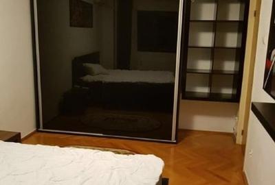 Apartament cu 2 camere decomandat în P-ța Muncii - 1