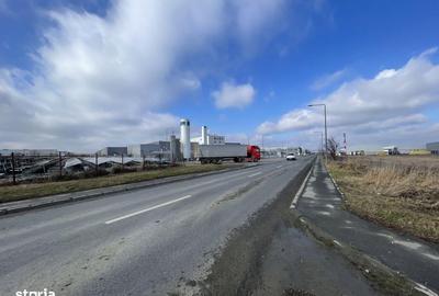 Teren de 5000 mp, în Vest