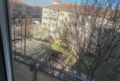 Garsonieră decomandată în Central - 3